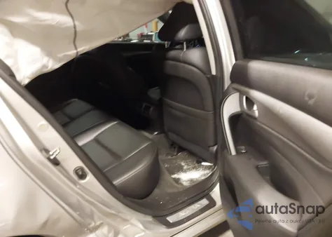 2011 Acura Tl 3.5 z USA, uszkodzony, nr VIN 19UUA8F25BA005554